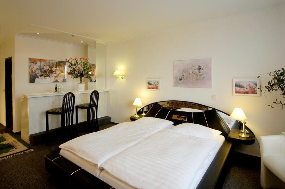Hotel Berliner Baer Chambre photo