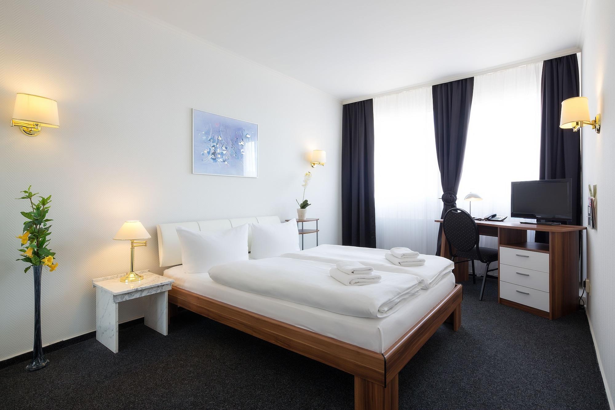 Hotel Berliner Baer Extérieur photo