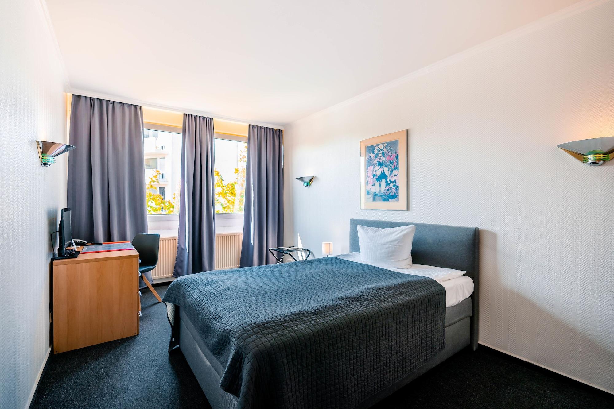 Hotel Berliner Baer Extérieur photo
