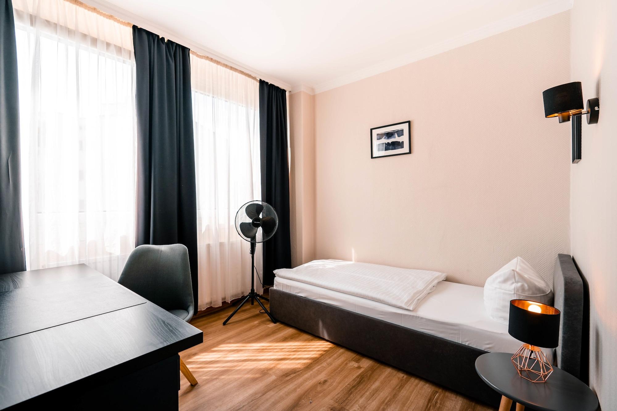 Hotel Berliner Baer Extérieur photo